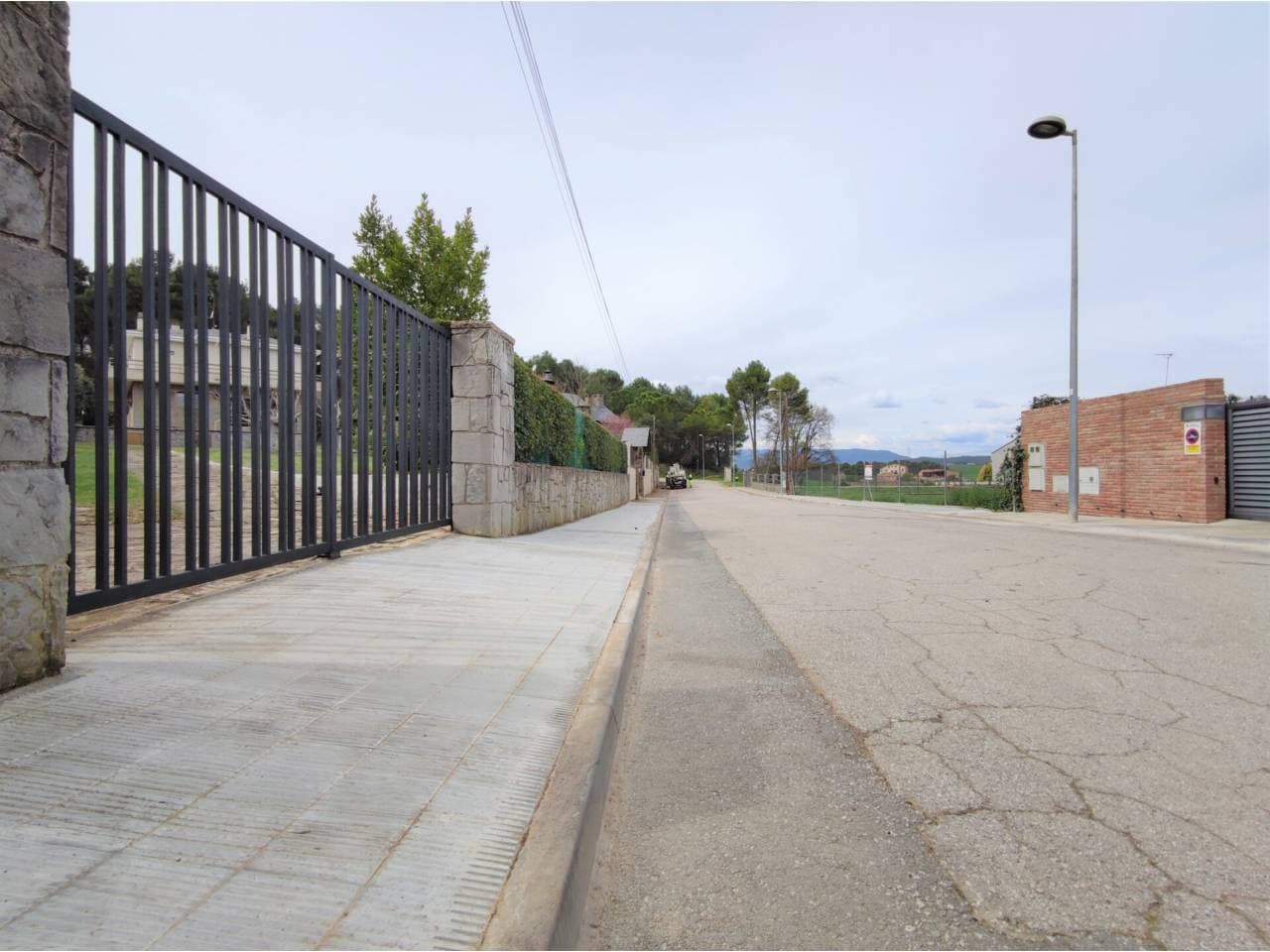Parcel·la a Sant Fruitós de Bages — Foto 6 de 6