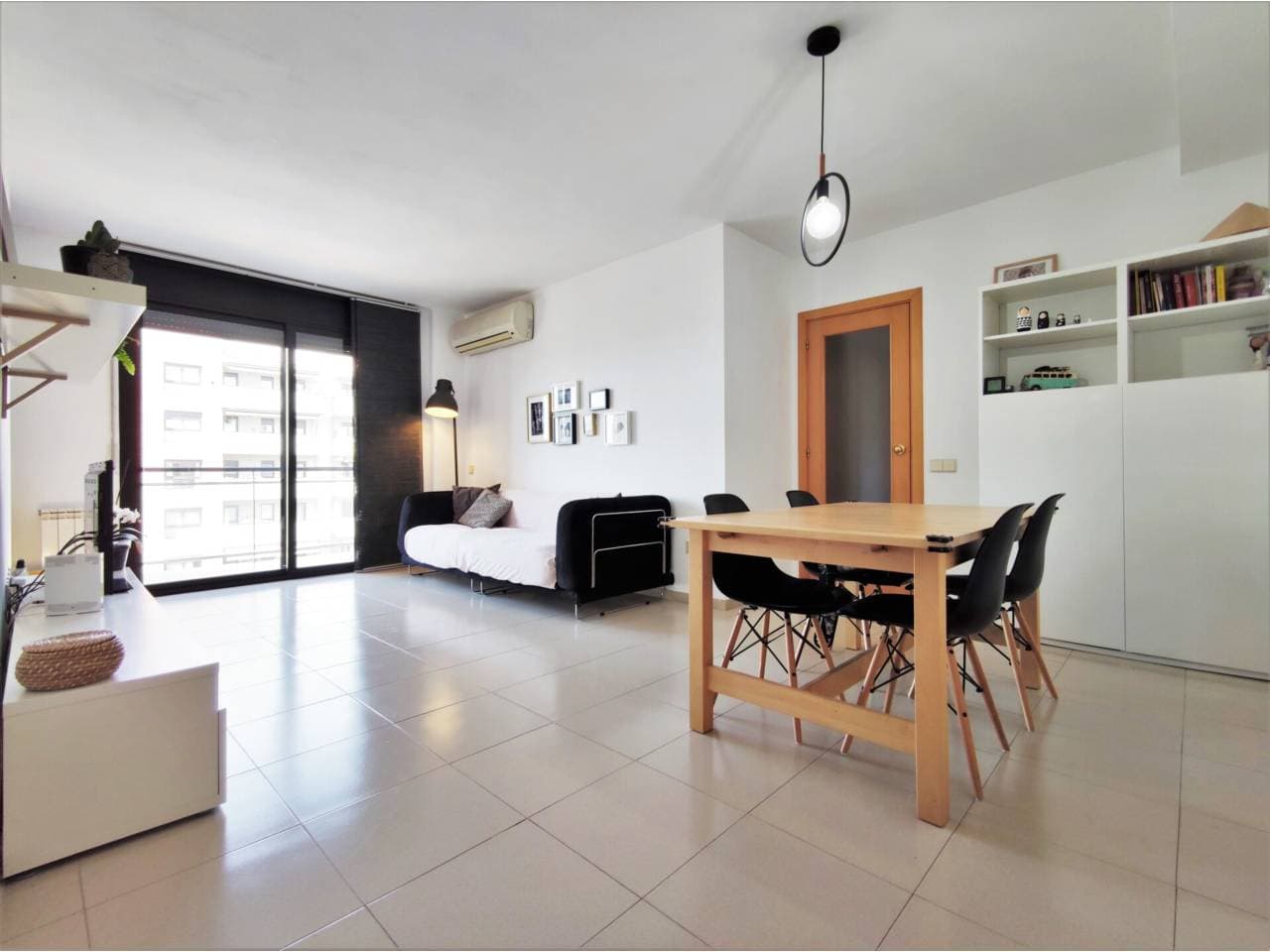 Piso en Manresa — Foto 1 de 18