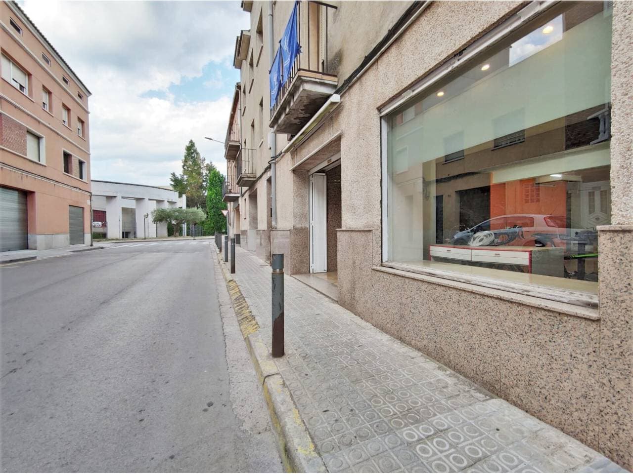 Local en Manresa — Foto 2 de 8