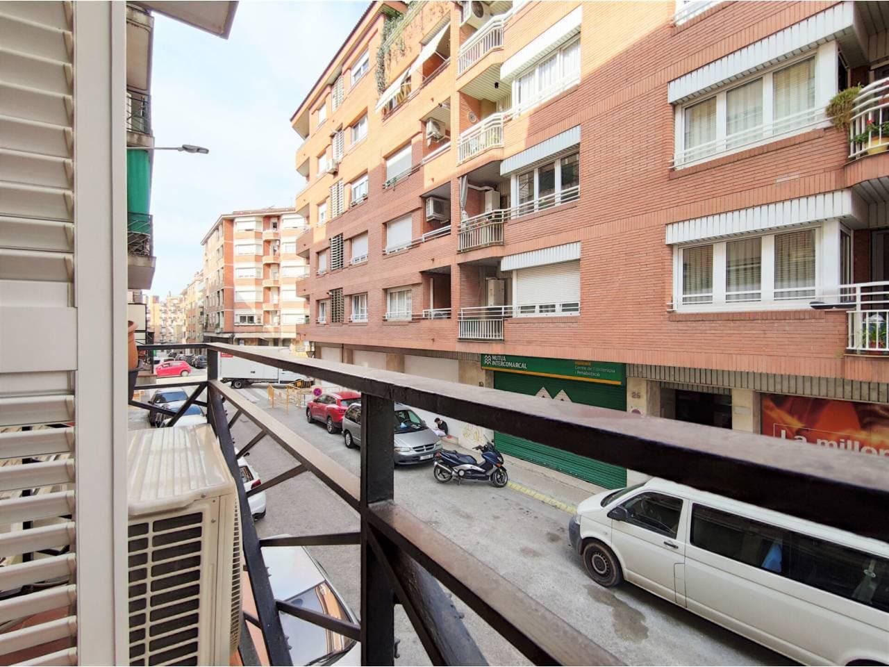 Pis a Manresa — Foto 15 de 16
