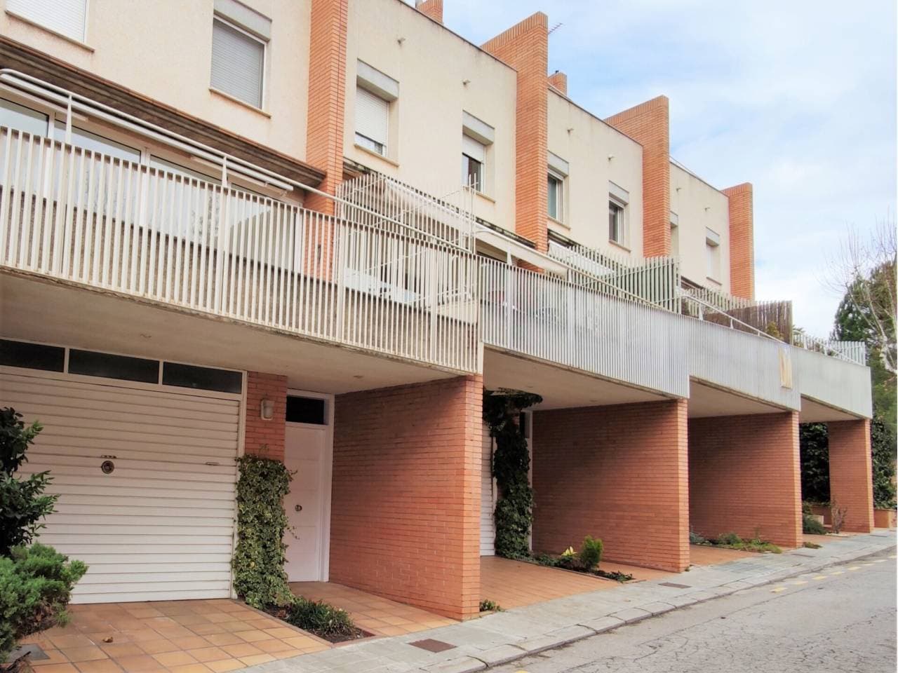 Casa pareada en Sant Fruitós de Bages — Foto 3 de 21