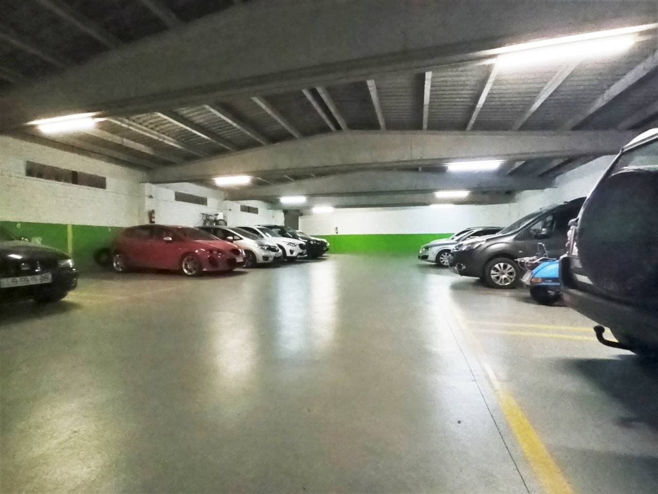 Pàrquing a Santpedor — Foto 2 de 3