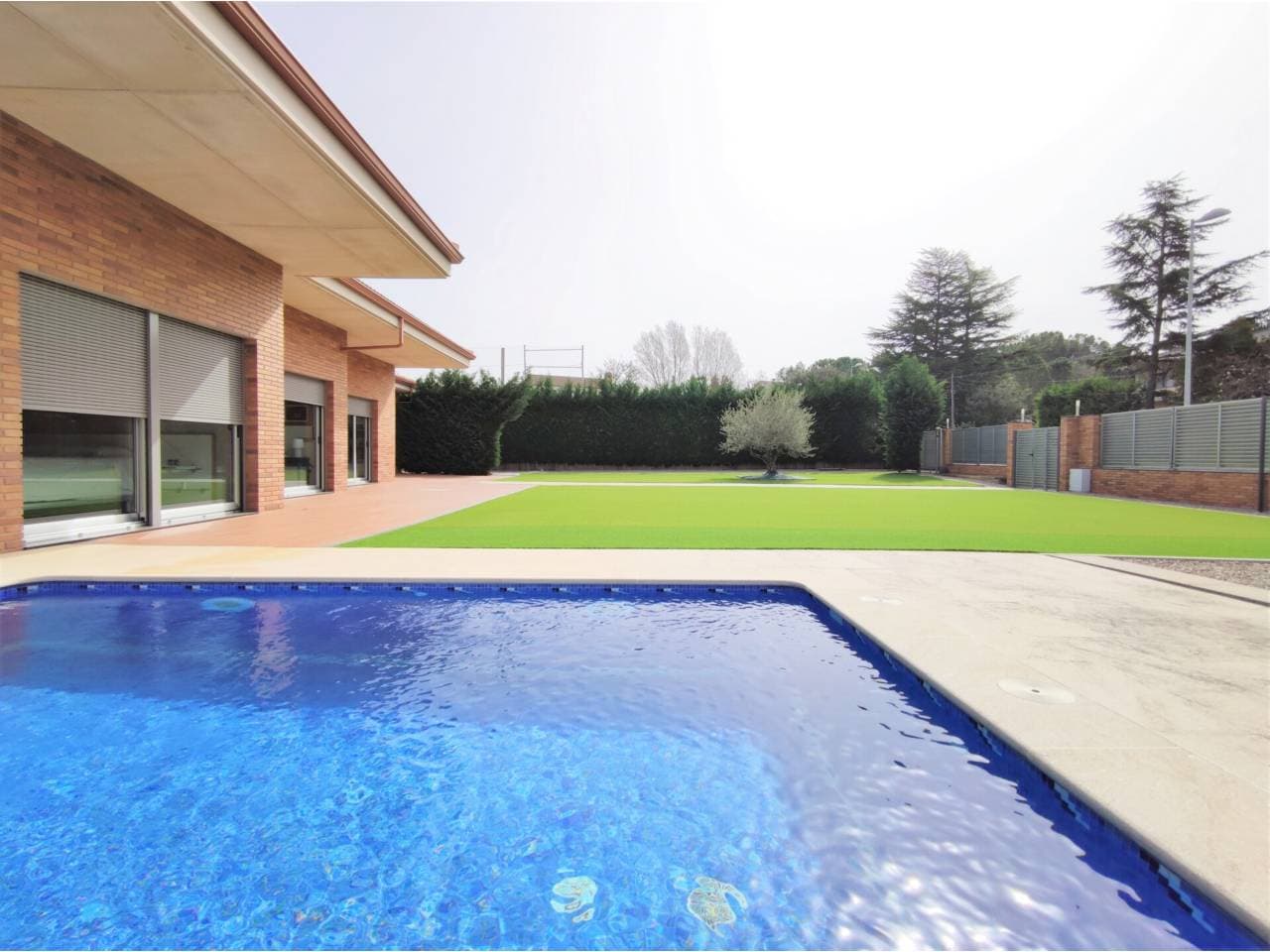 Chalet en Sant Fruitós de Bages — Foto 2 de 33