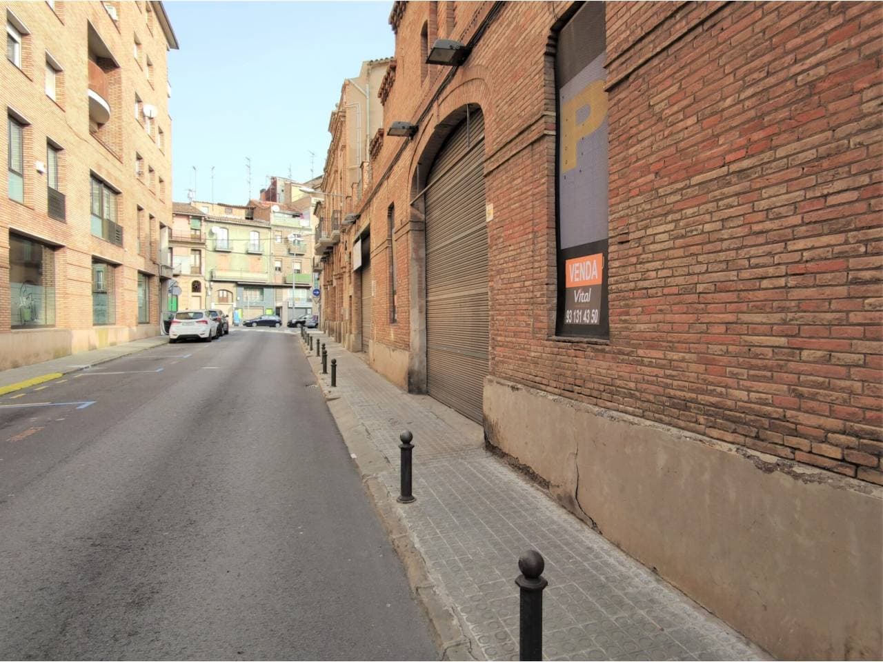 Edifici a Manresa — Foto 7 de 11