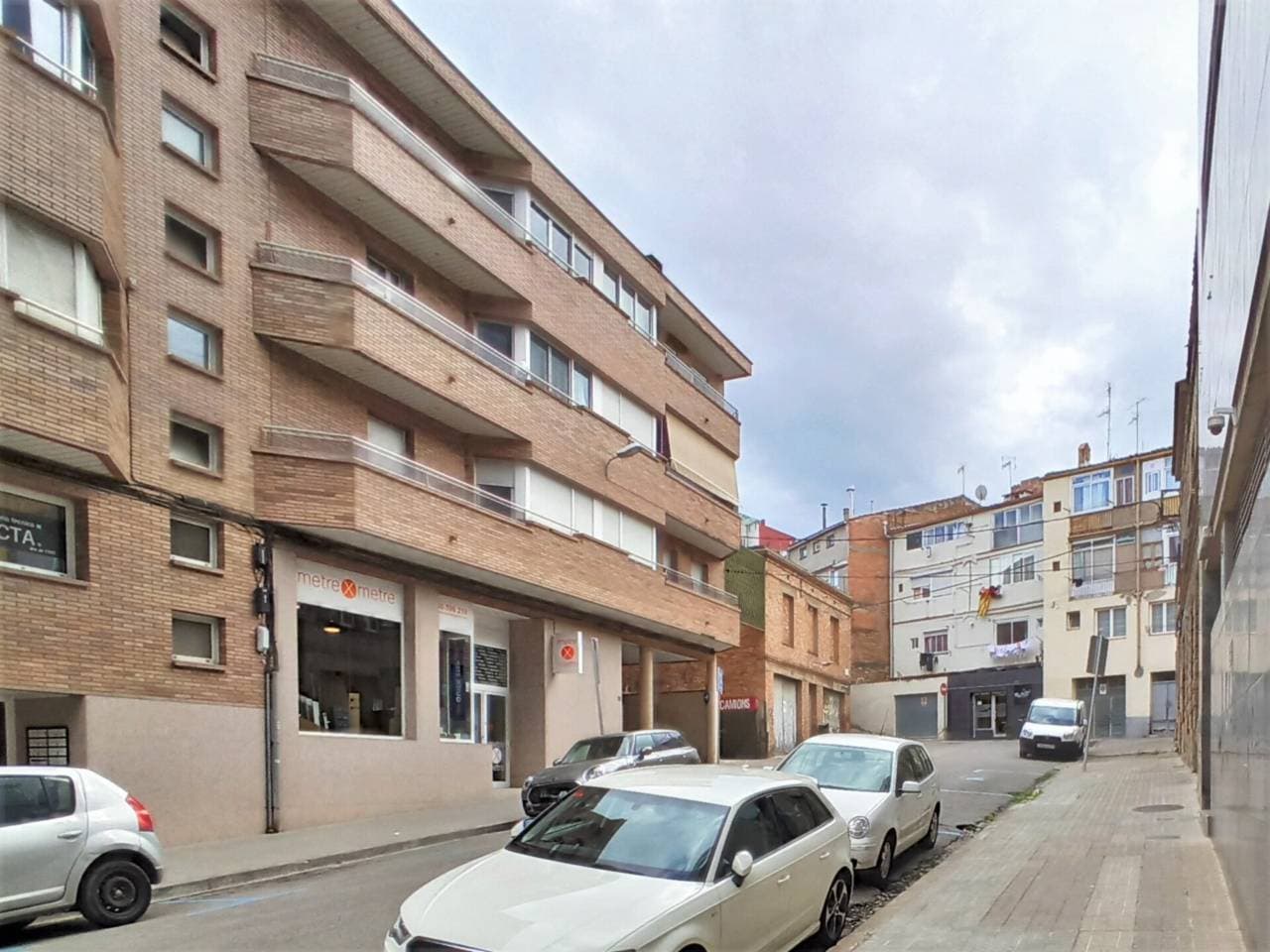 Parking en Manresa — Foto 1 de 5
