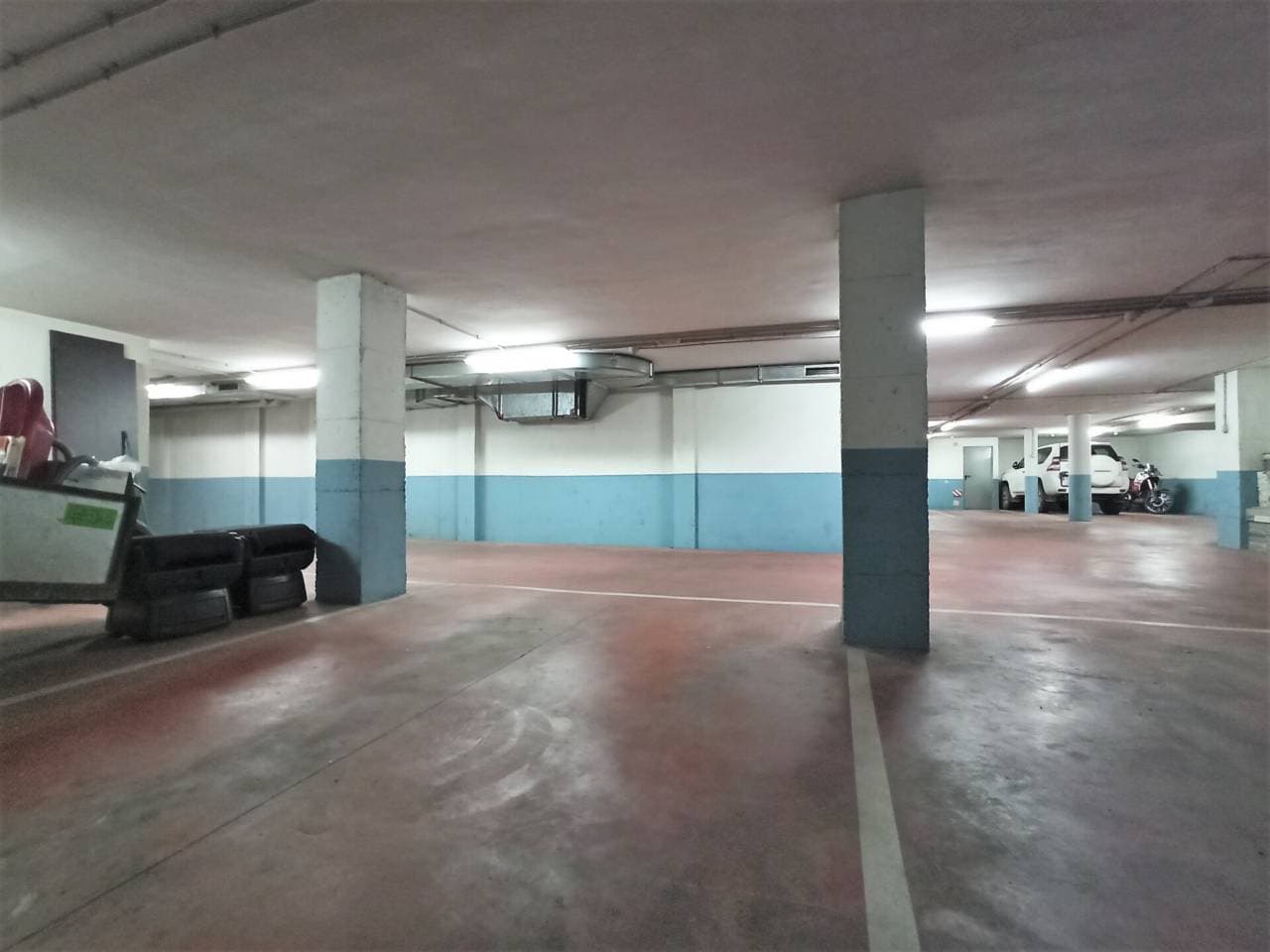 Parking en Manresa — Foto 2 de 5
