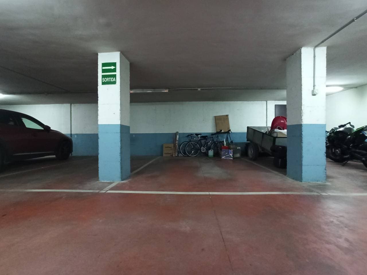 Parking en Manresa — Foto 3 de 5
