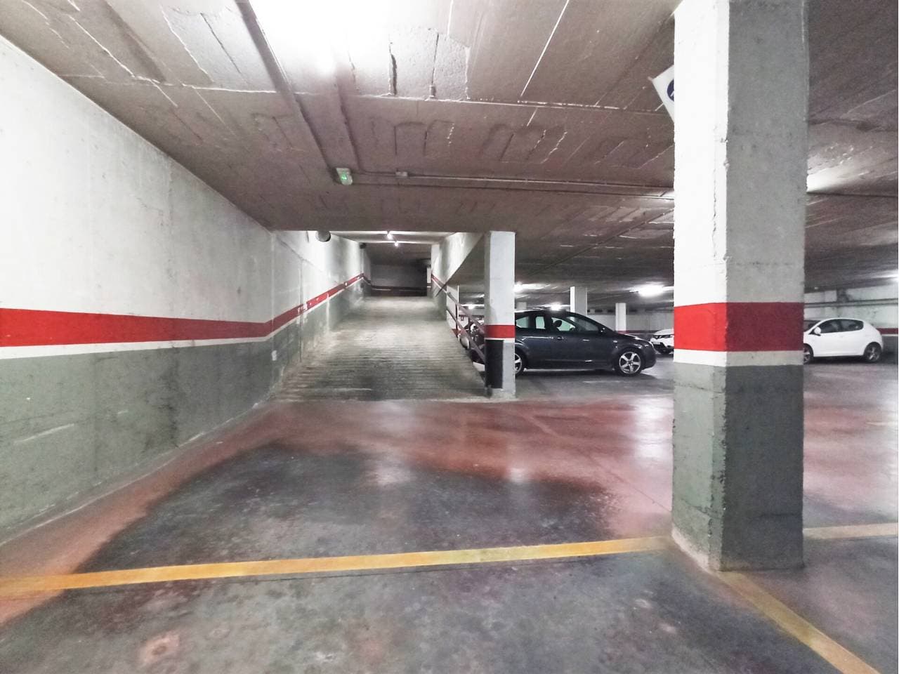 Pàrquing a Manresa — Foto 2 de 6
