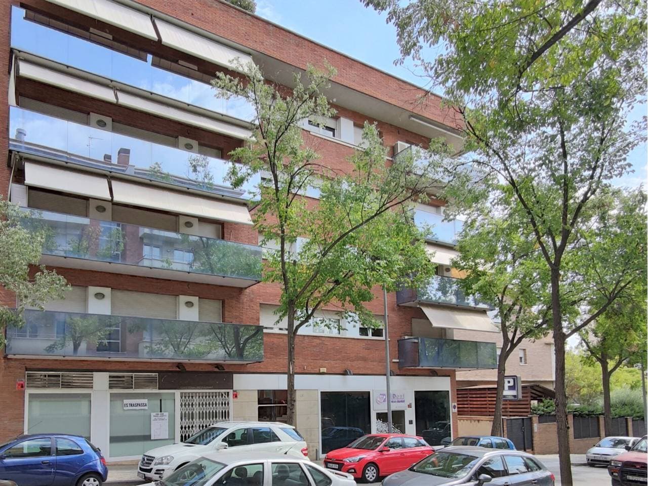 Pis a Manresa — Foto 10 de 20