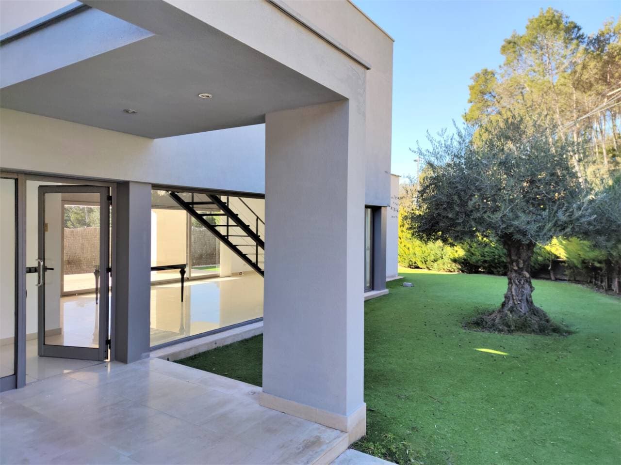 Chalet en Castellnou de Bages — Foto 45 de 58