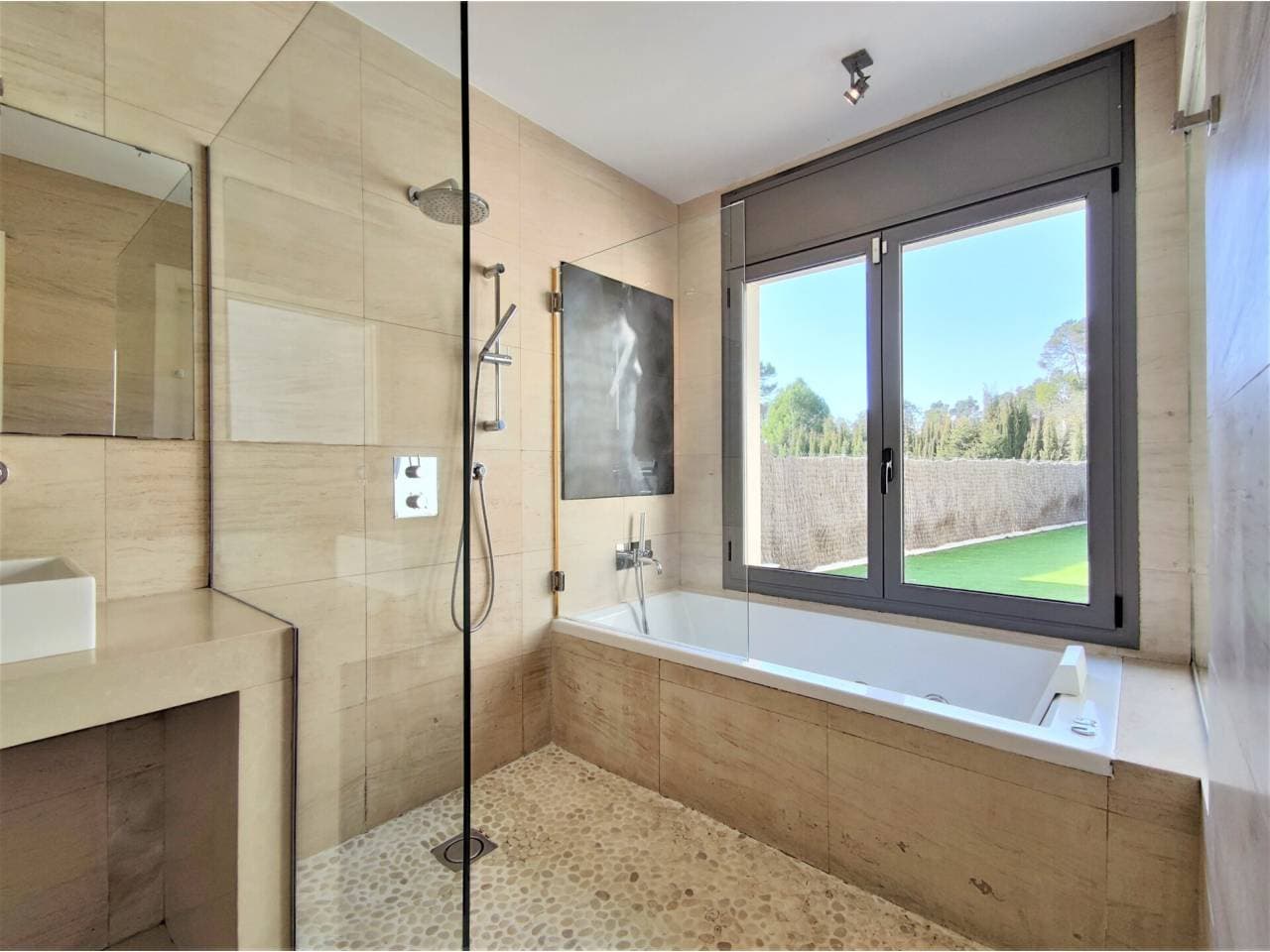 Chalet en Castellnou de Bages — Foto 38 de 58