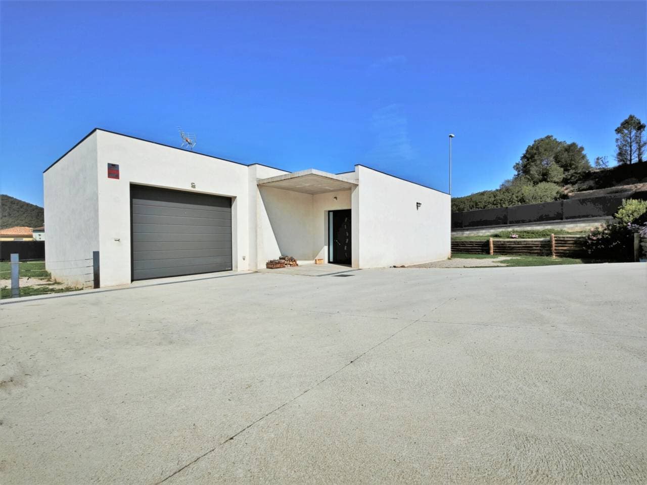 Xalet a Fonollosa — Foto 24 de 34