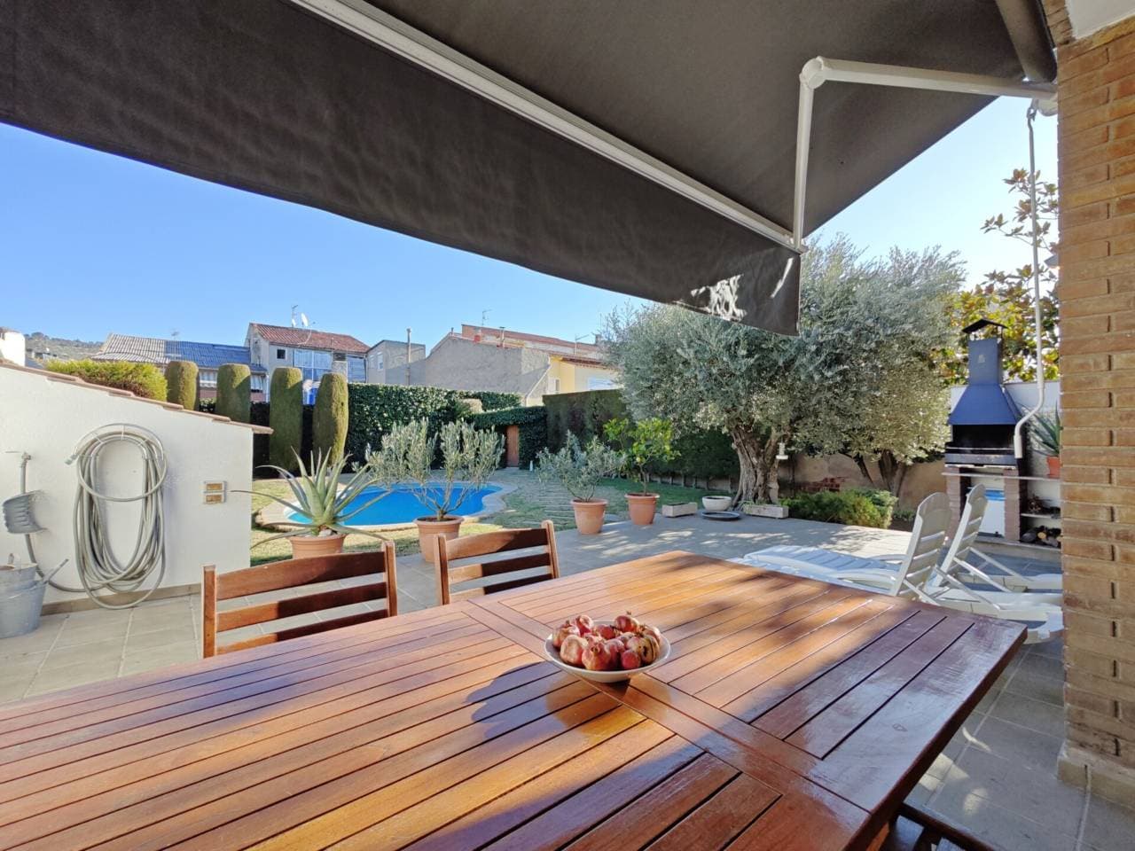 Xalet a Sant Vicenç de Castellet — Foto 2 de 35