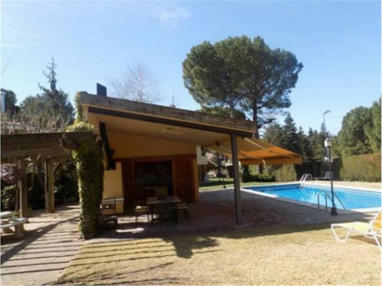 Casa a Sant Fruitós de Bages — Foto 2 de 7