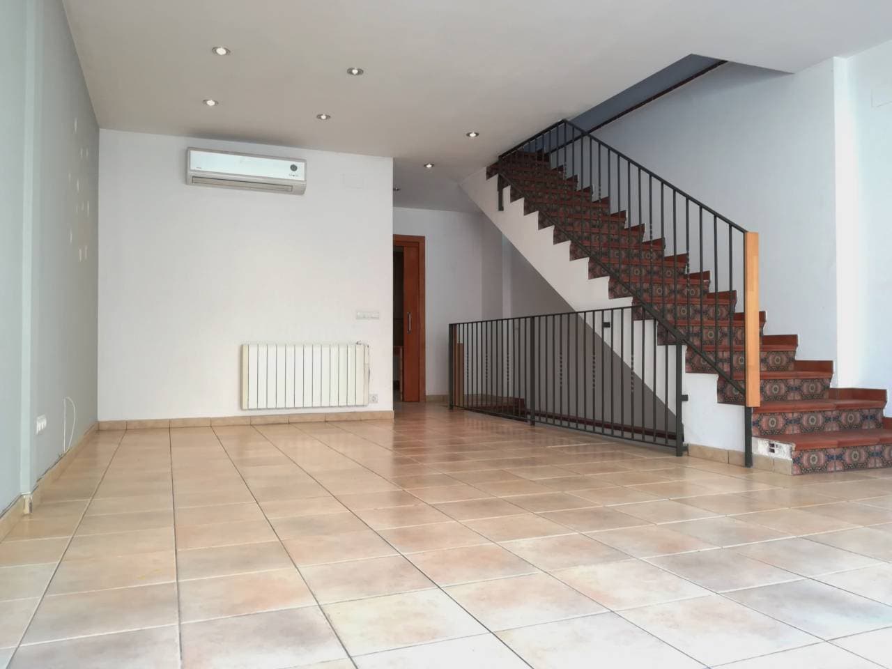 Casa a Monistrol de Montserrat — Foto 4 de 20