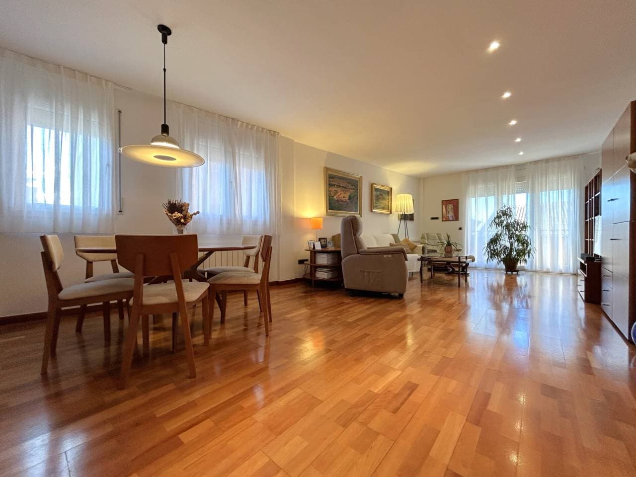 Dúplex a Manresa — Foto 1 de 25