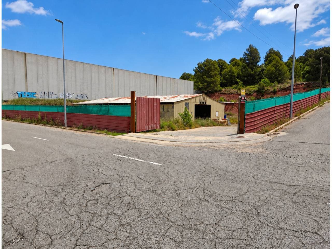 Terreno industrial en Artés — Foto 11 de 12