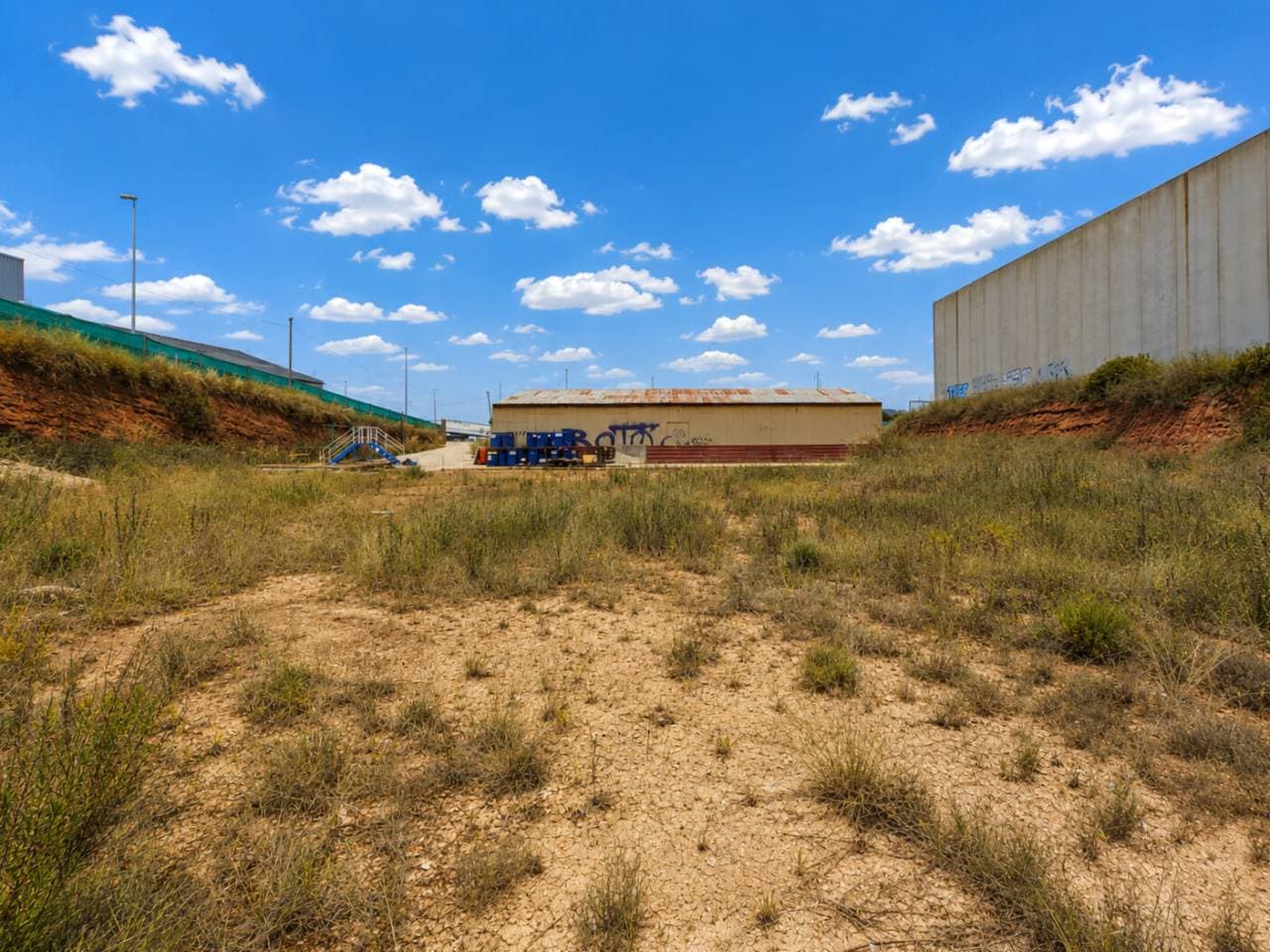 Terreno industrial en Artés — Foto 3 de 12