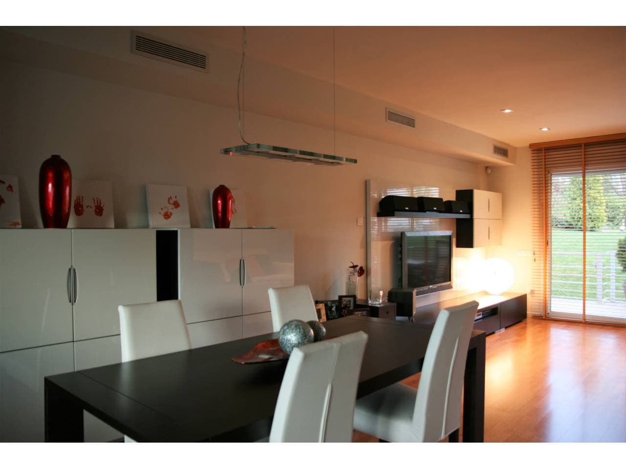Casa a Sant Fruitós de Bages — Foto 1 de 42