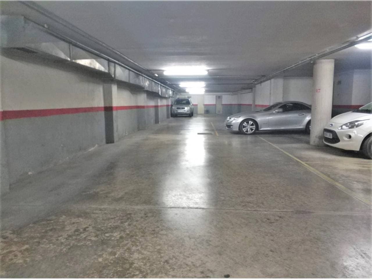 Pàrquing a Manresa — Foto 1 de 3