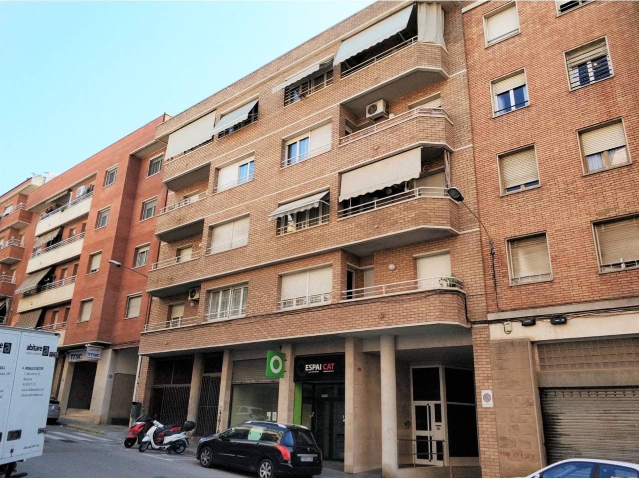 Pis a Manresa — Foto 19 de 19