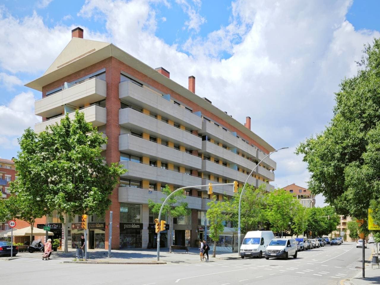 Pis a Manresa — Foto 10 de 26