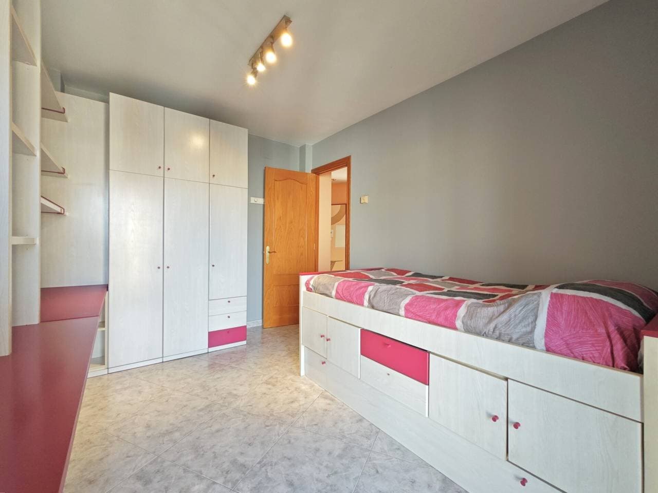 Dúplex a Manresa — Foto 22 de 34